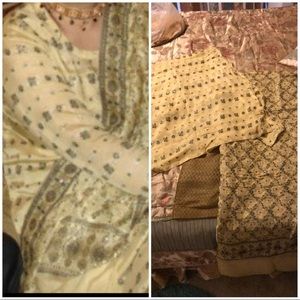 Indian/Pakistani Traditional Shalwar Kamiz